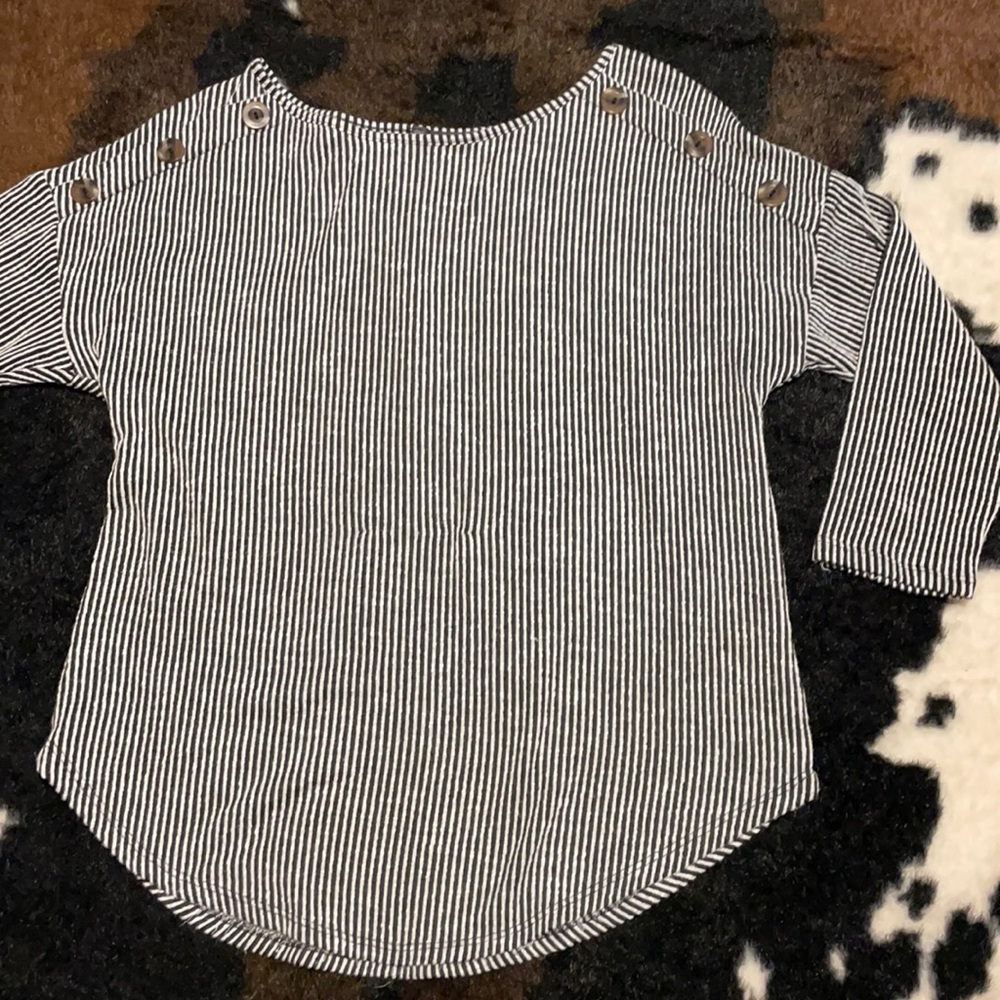Gyft blue white striped top small